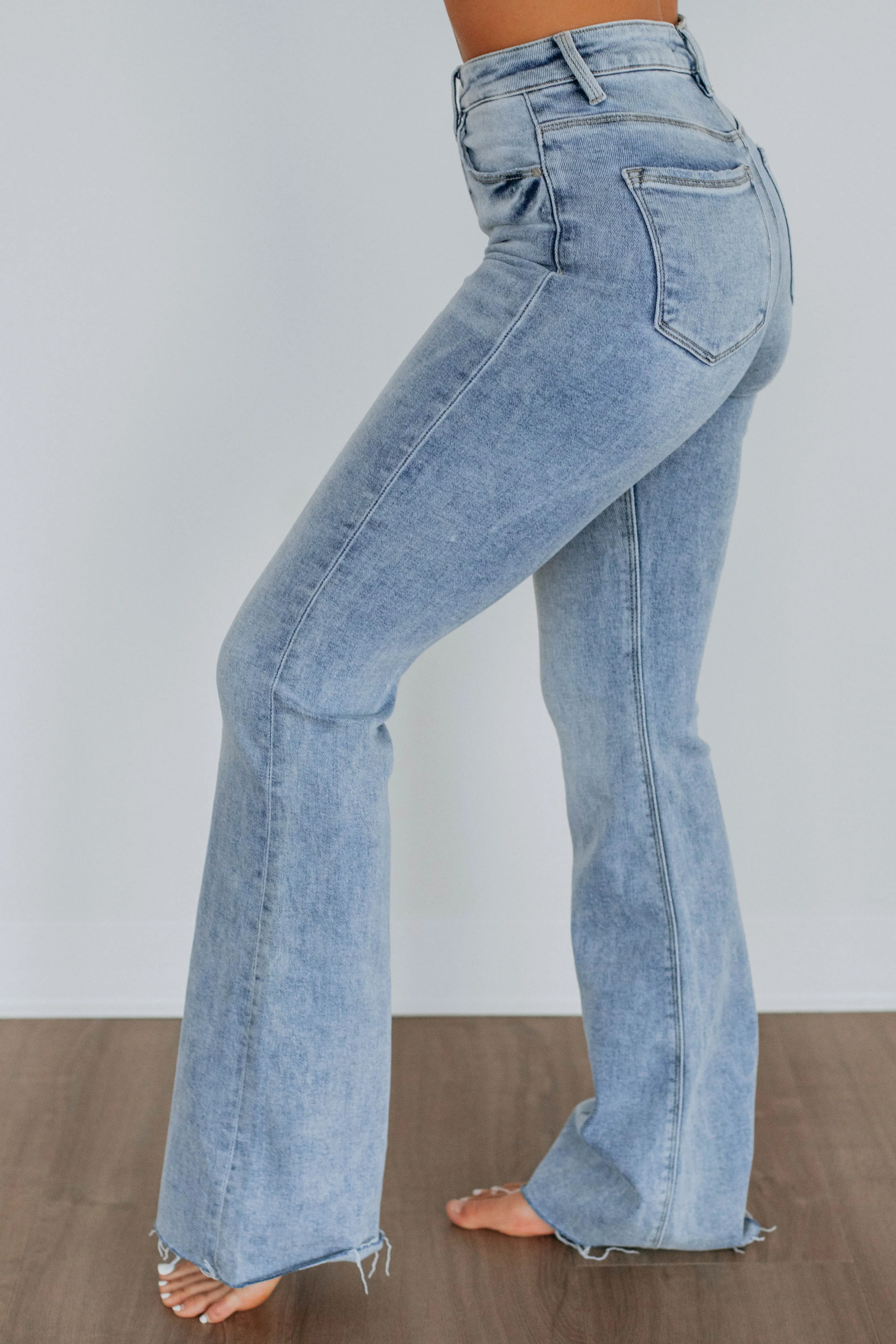 Arya Risen Jeans - Light Wash,Jeans Women