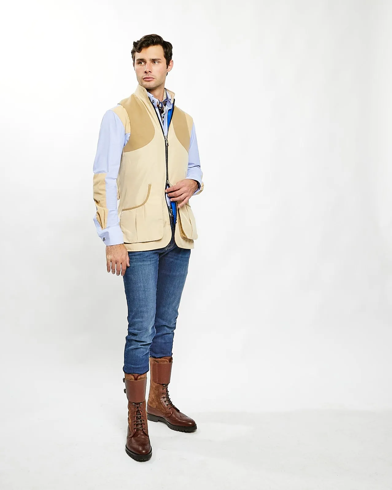 Banks Field Vest in Tan Nylon,Men