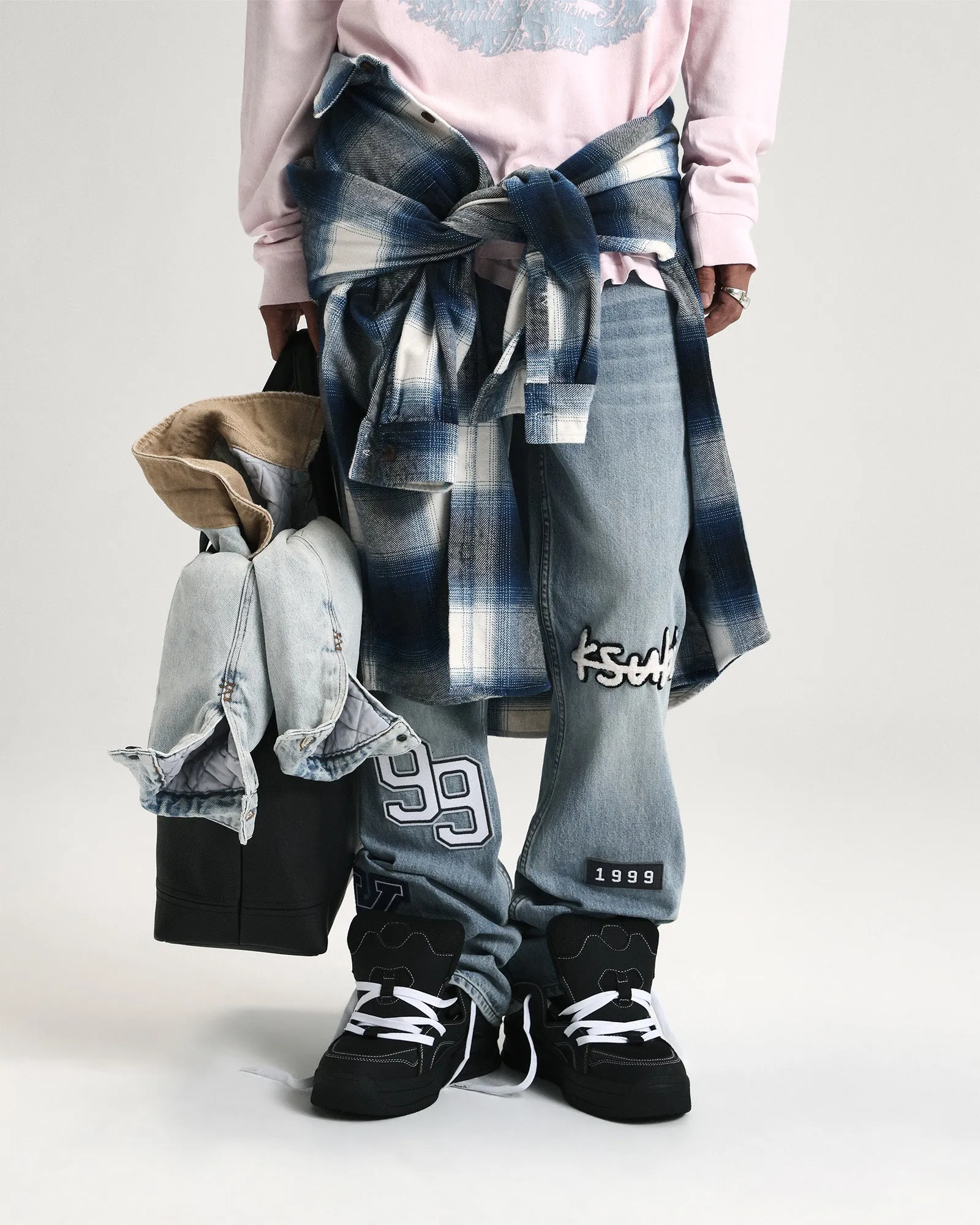 BRONKO STRIKER PATCHED,Jeans