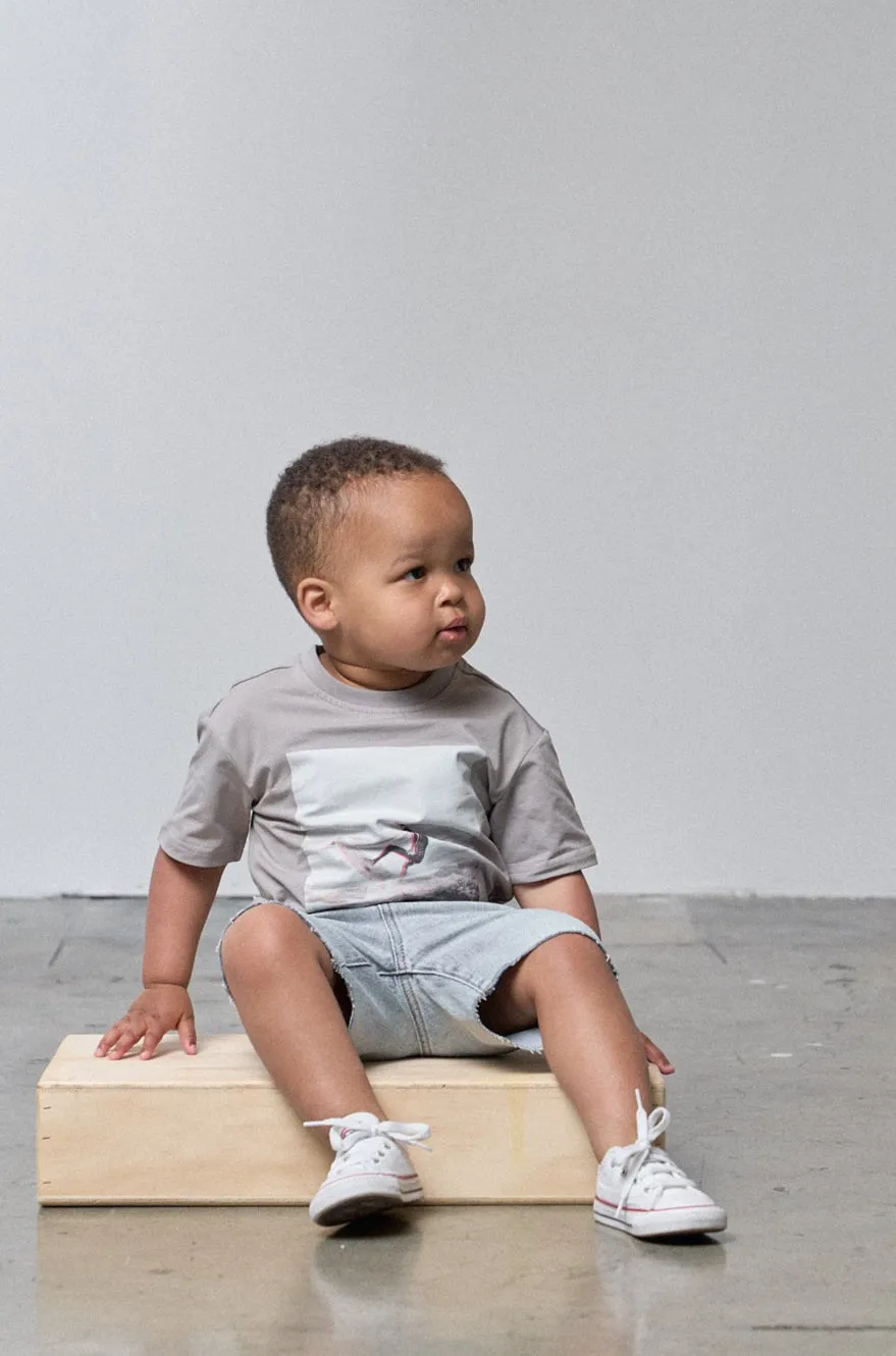 Catching Waves Tee - Charcoal,Kids