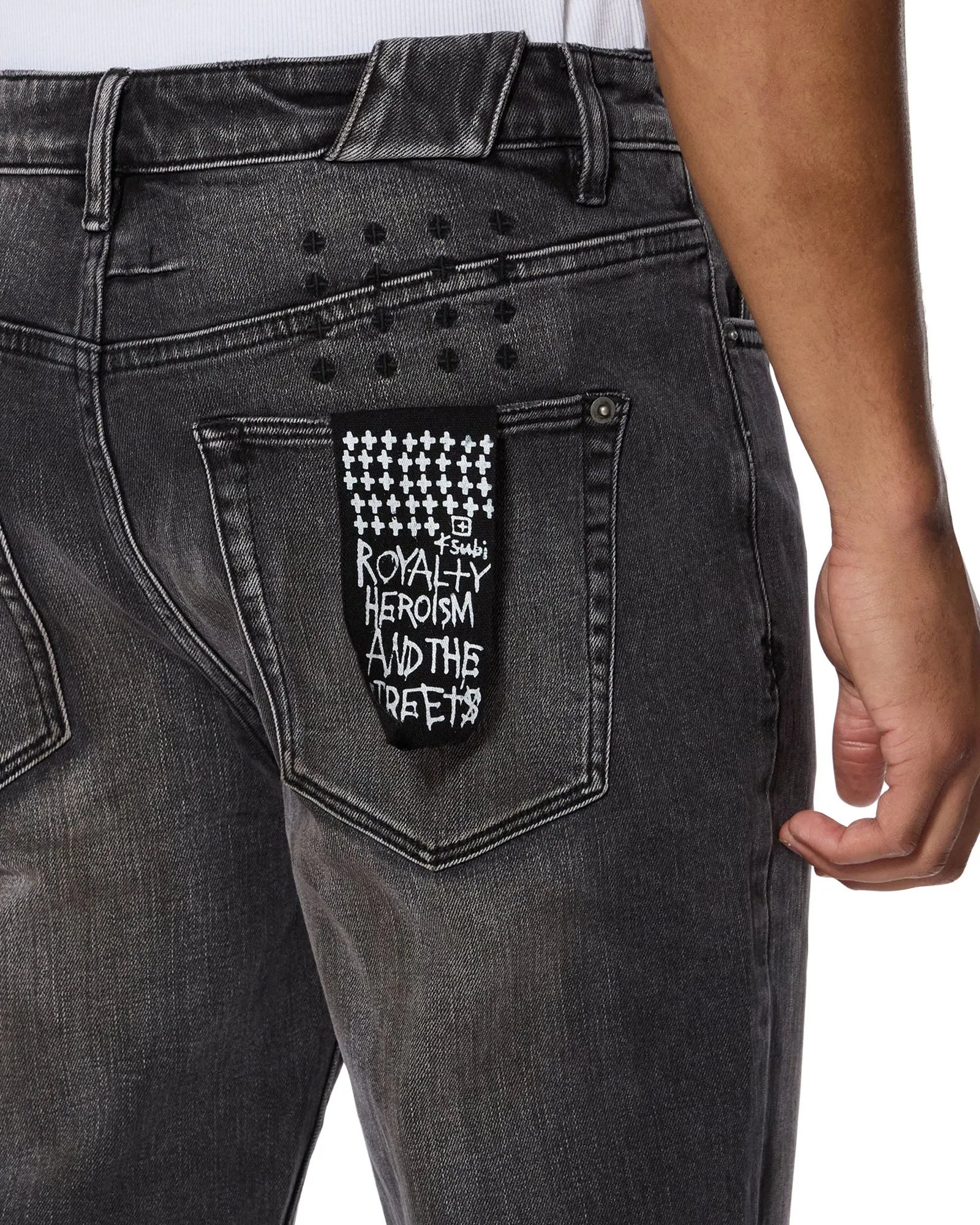CHITCH 1999 TORQUED BLACK,Jeans