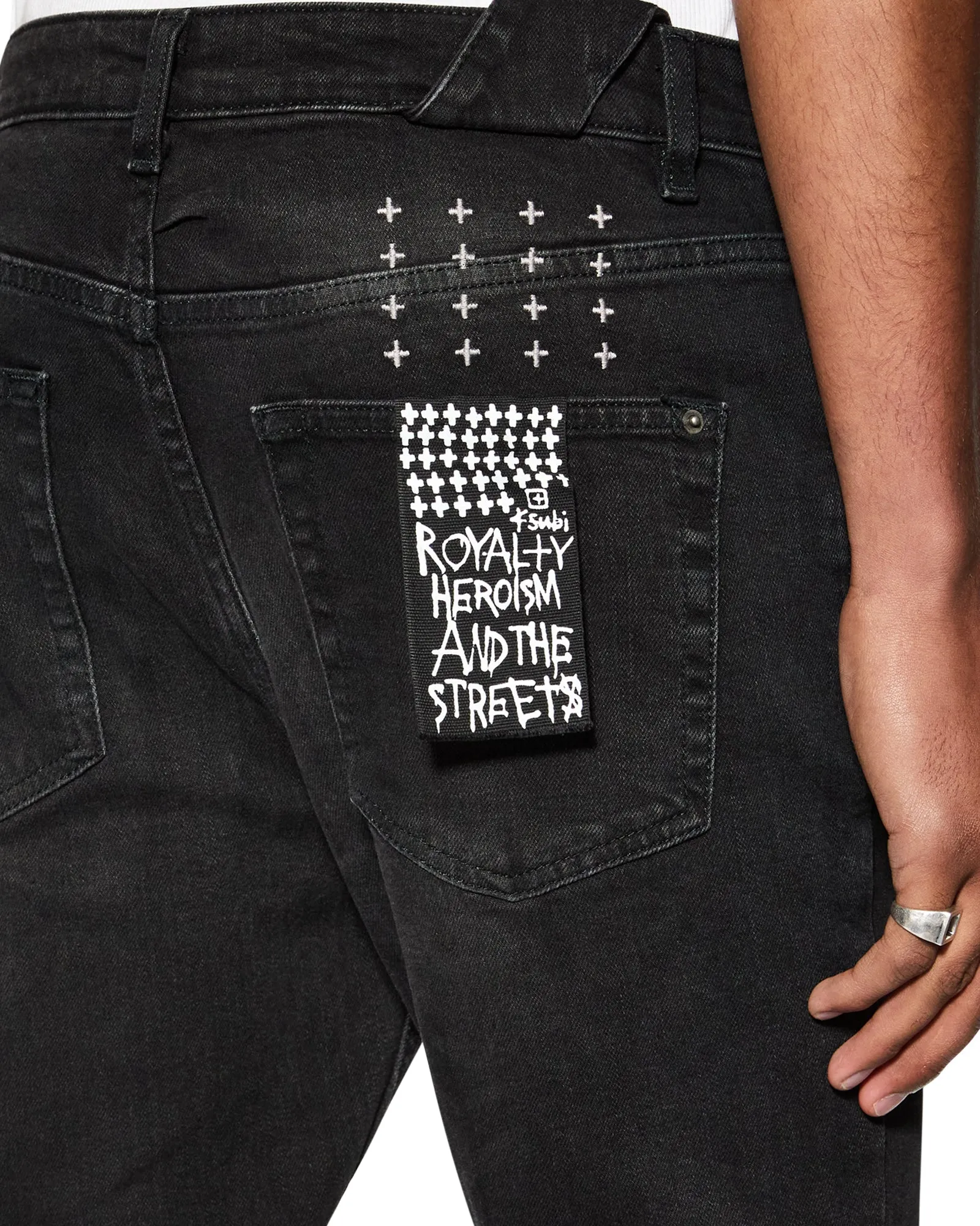 CHITCH KROW,Jeans