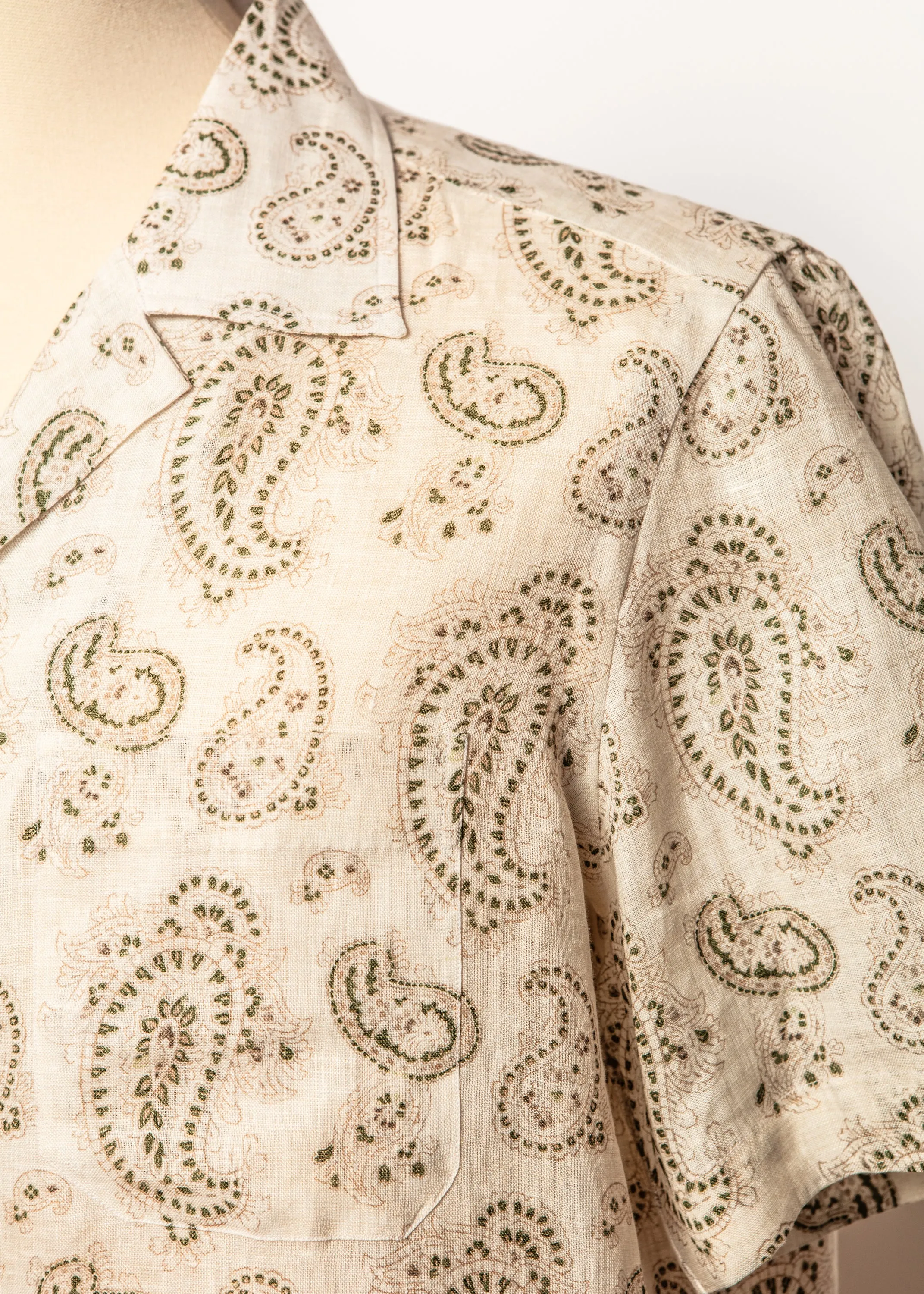 Connery Kemp Collar Shirt in Sage Paisley,Men