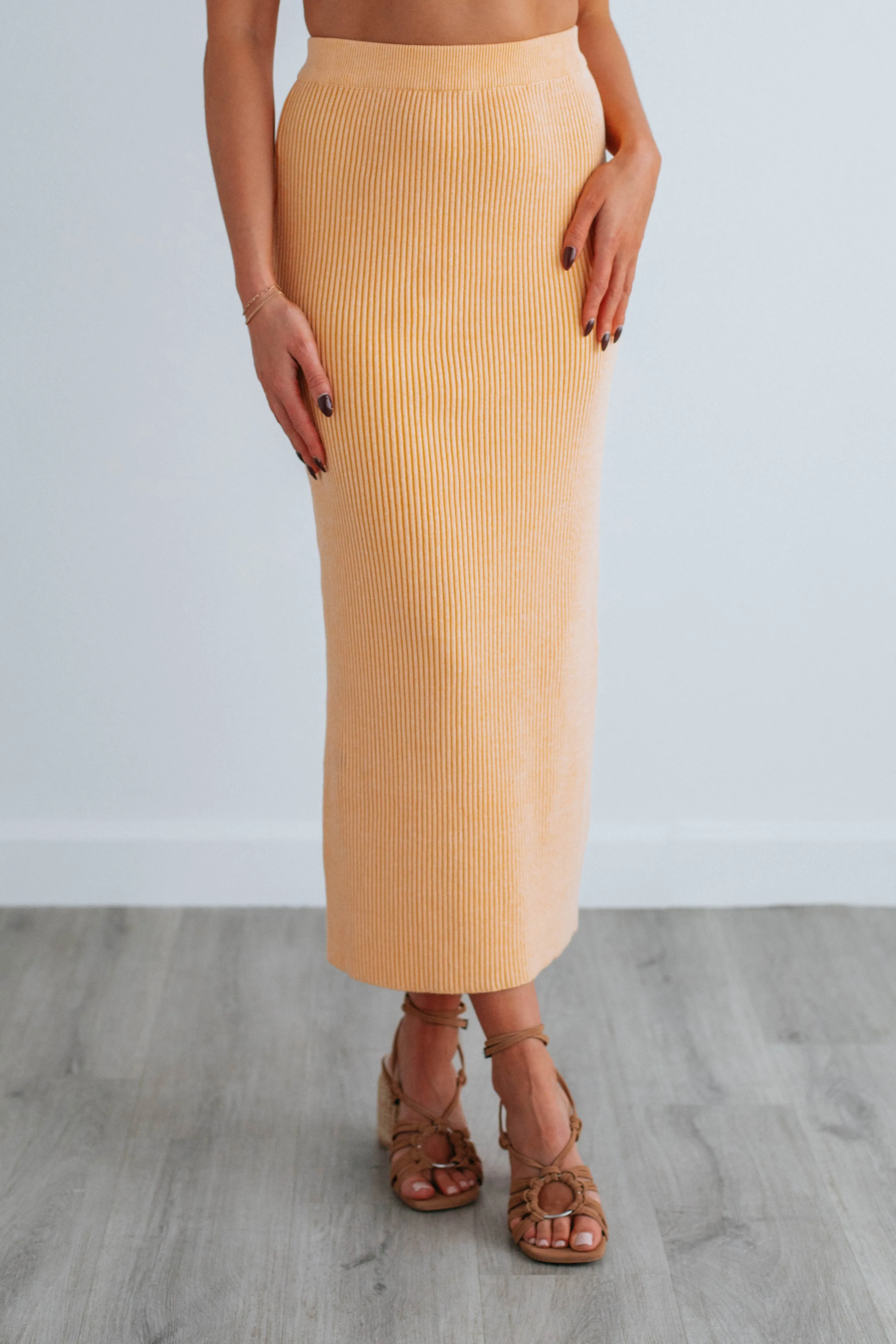 Keelia Ribbed Skirt,Women Sweater