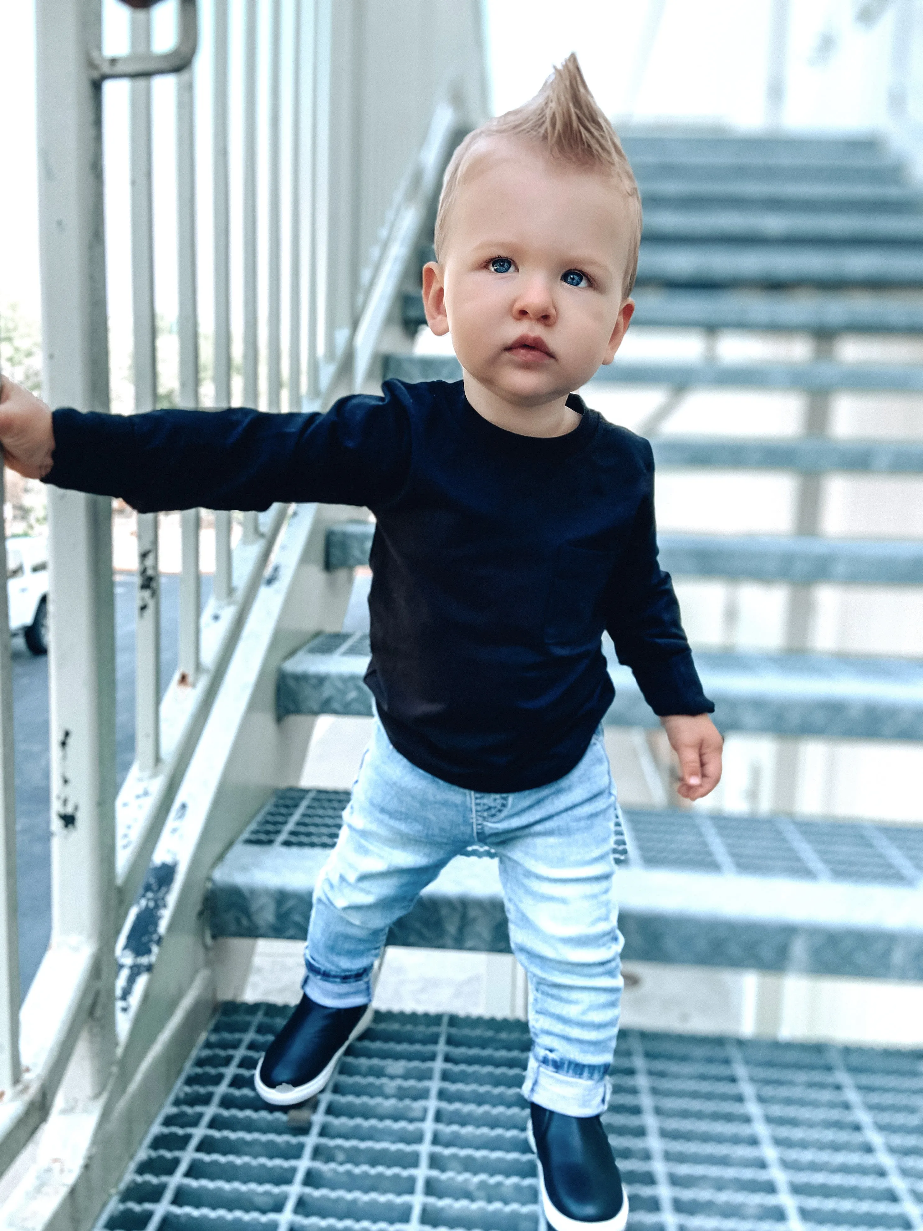 Long Sleeve Pocket Tee - Black,Kids