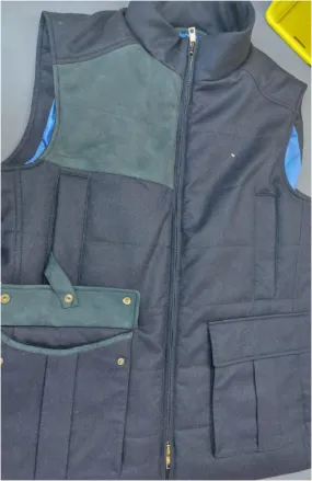 Maund Gilet in Navy W/Shooting Patch,Men