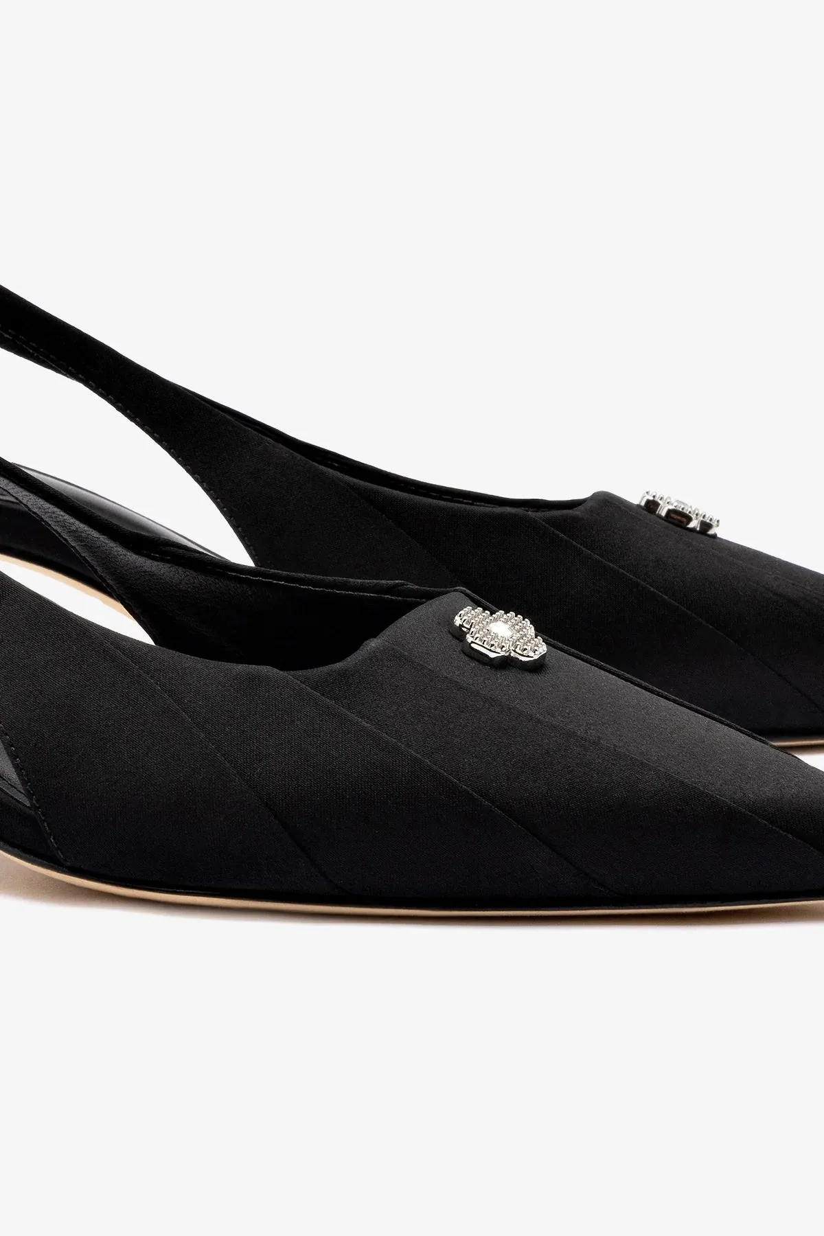 Maxine Pump In Black Fabric,Women Heel