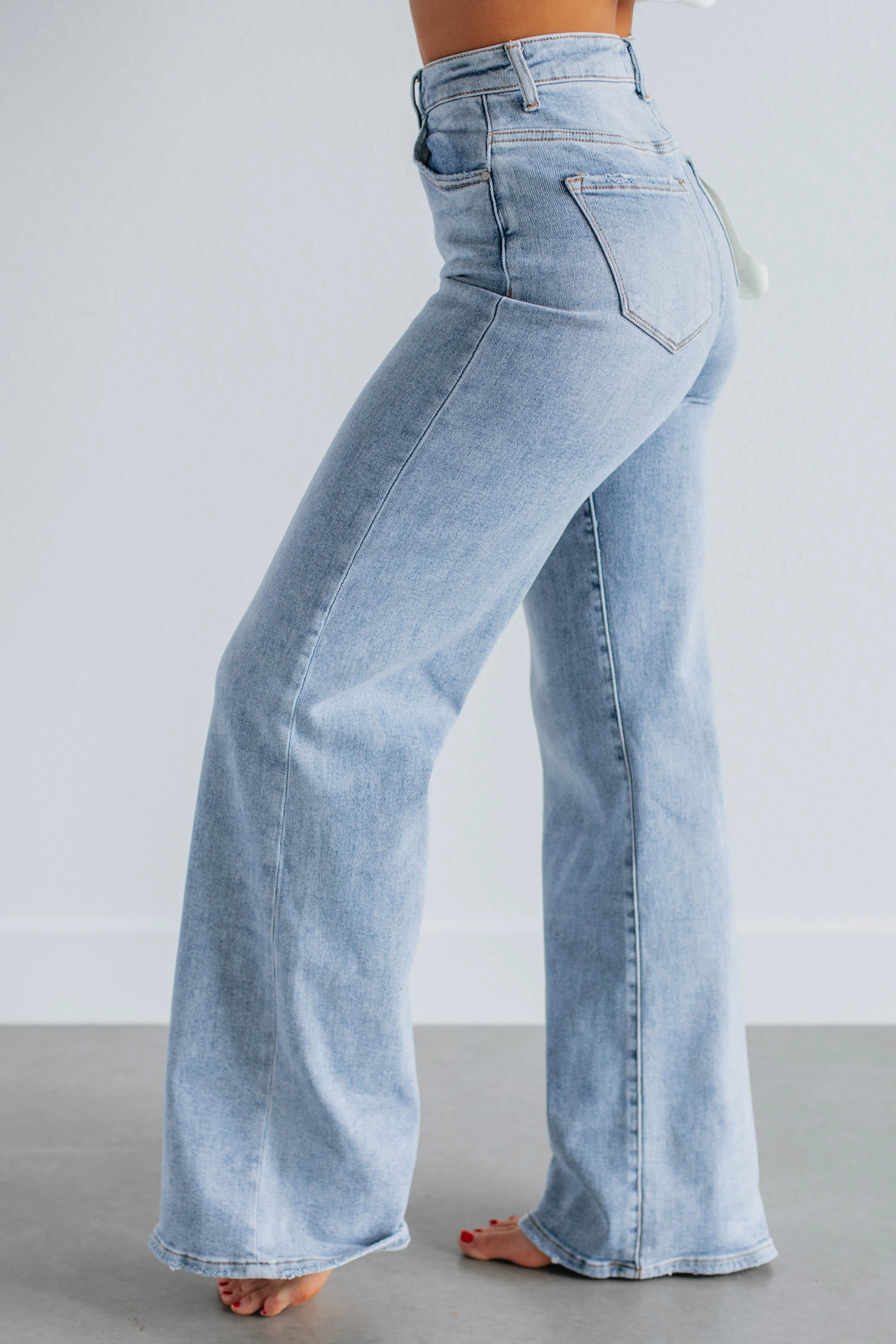 Montana Risen Jeans - Light Wash,Jeans Women