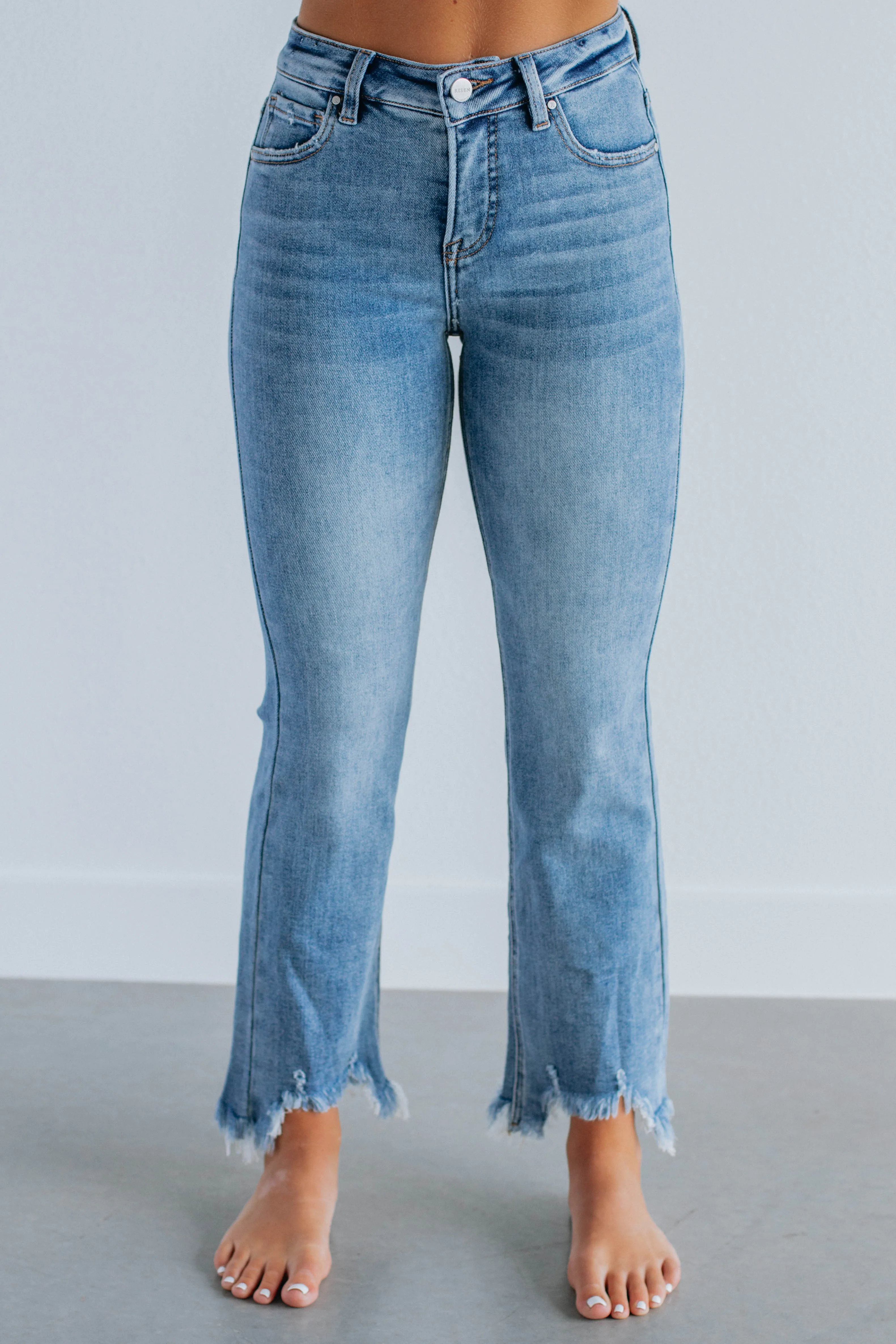 Neona Risen Jeans - Medium Wash,Jeans Women