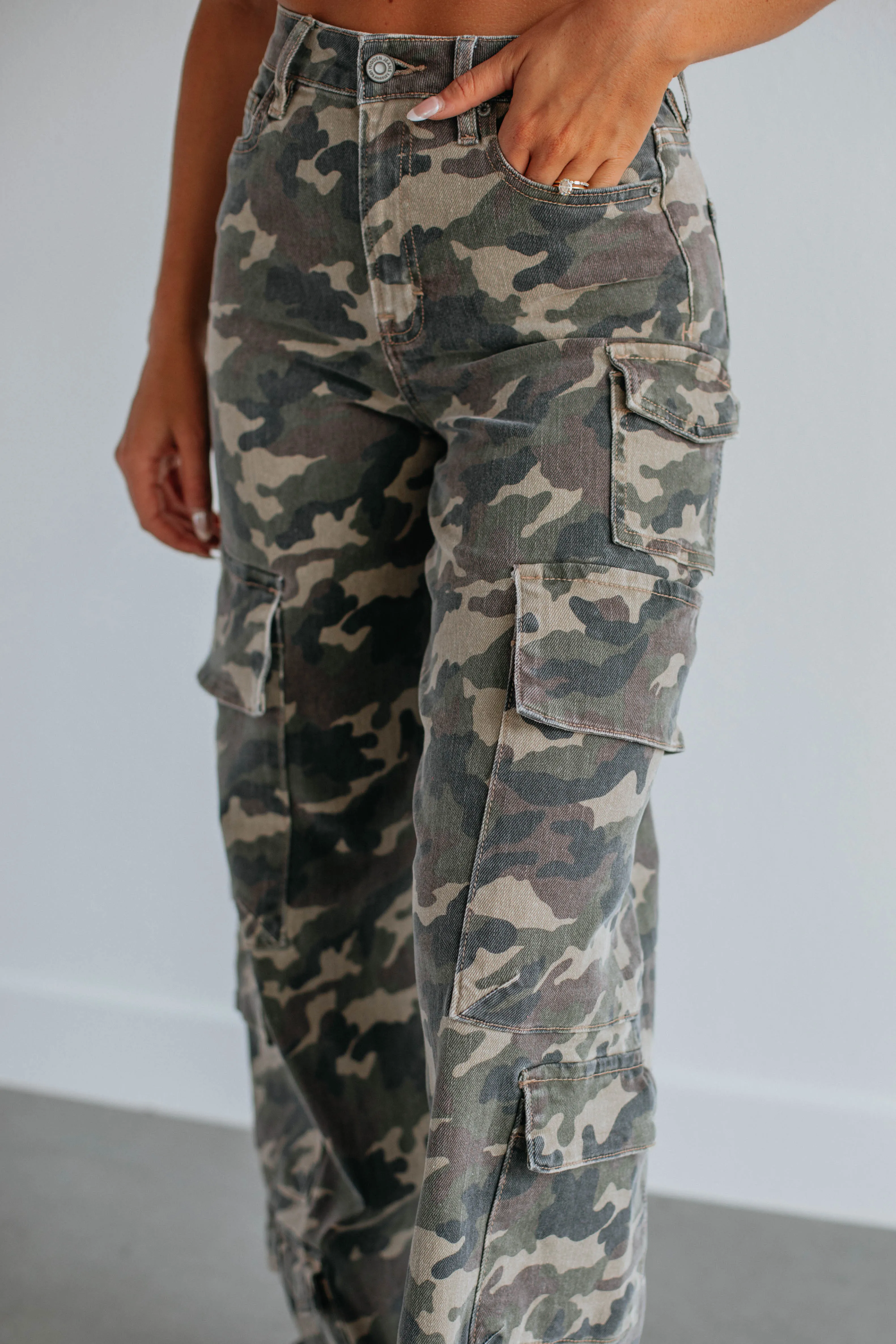 Nori Hidden Cargo Jeans - Camouflage,Jeans Women