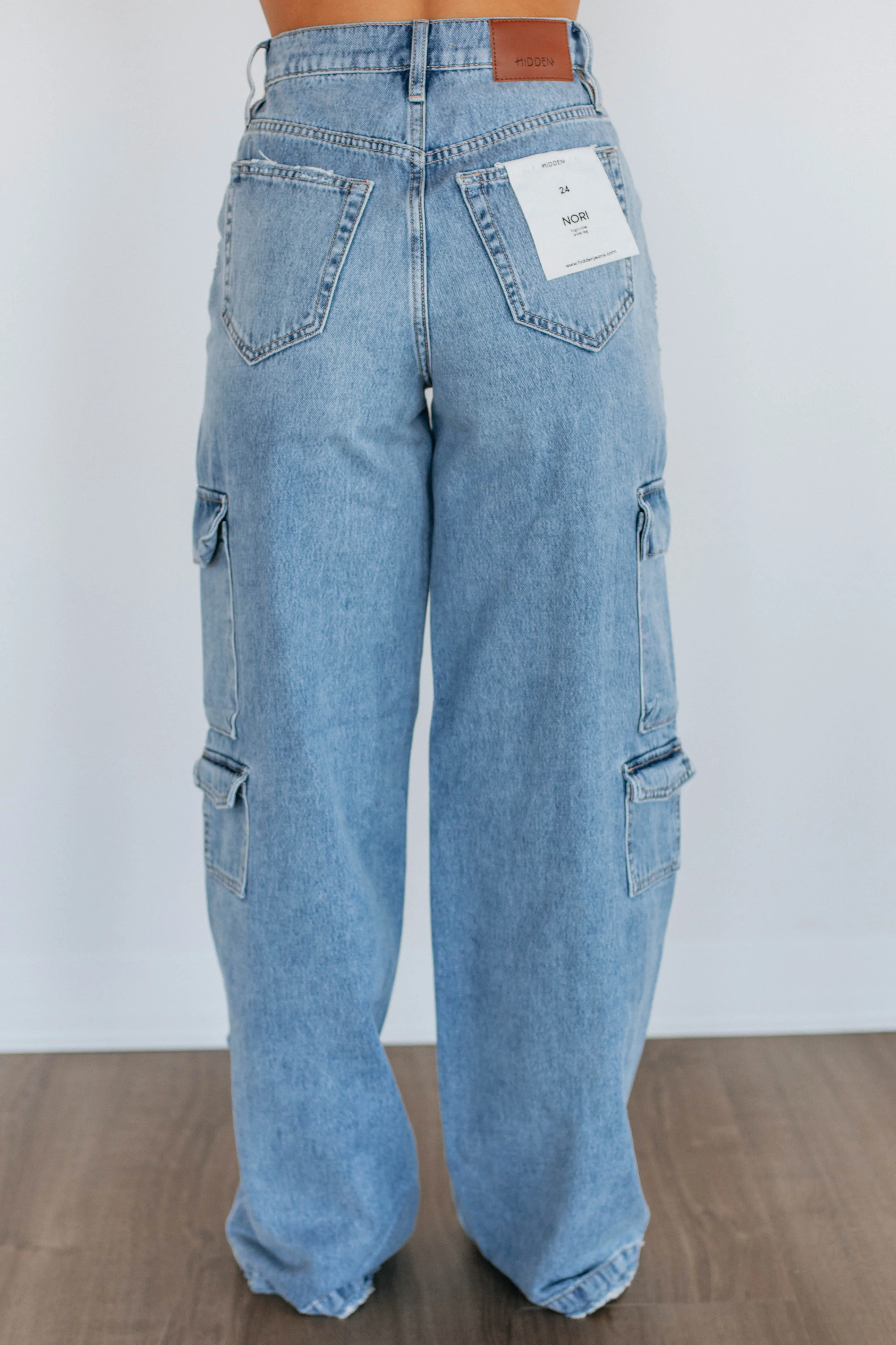 Nori Hidden Cargo Jeans - Medium Wash,Jeans Women