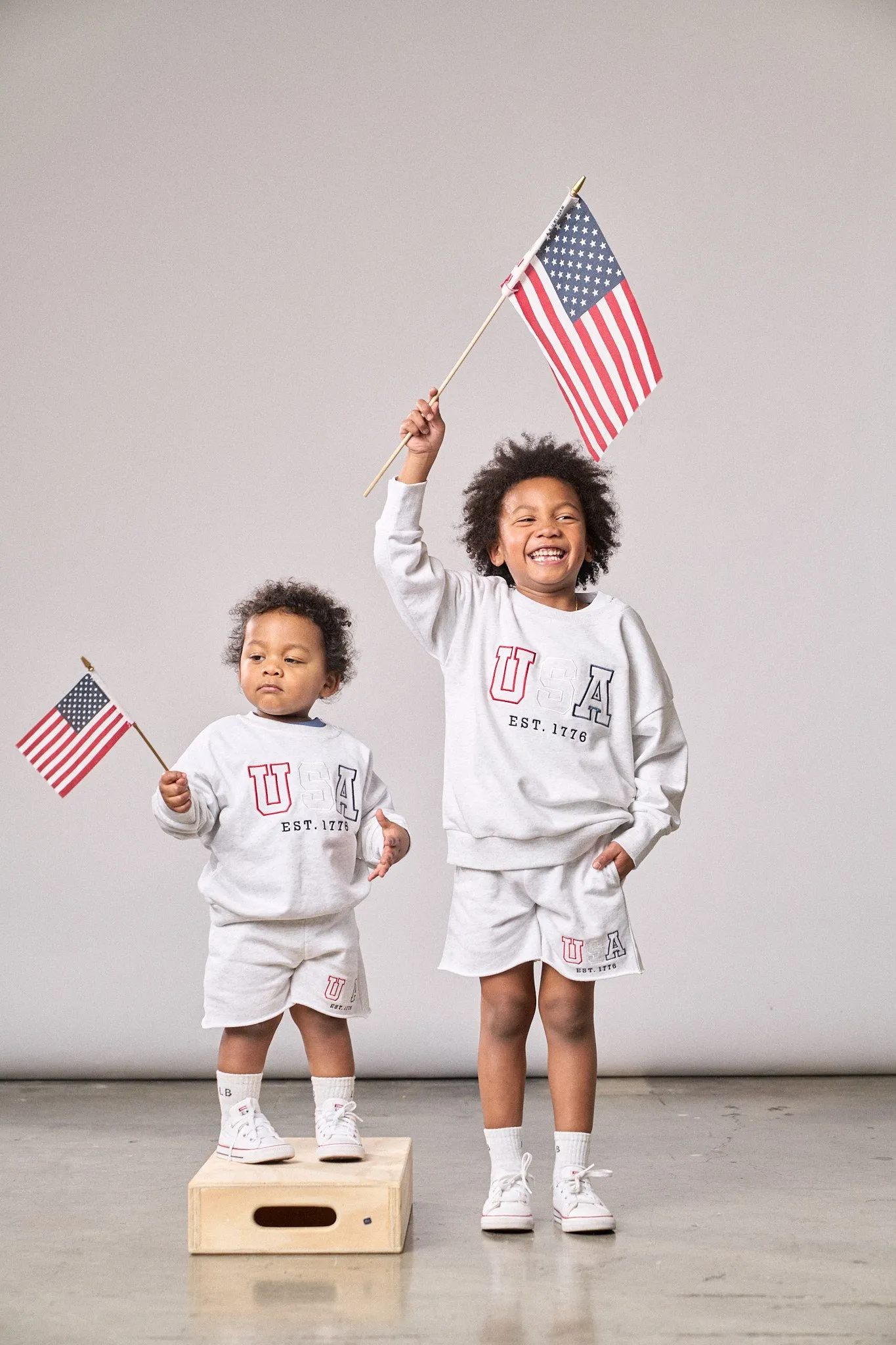 USA Raw Edge Sweatshort - Heather Grey,Kids