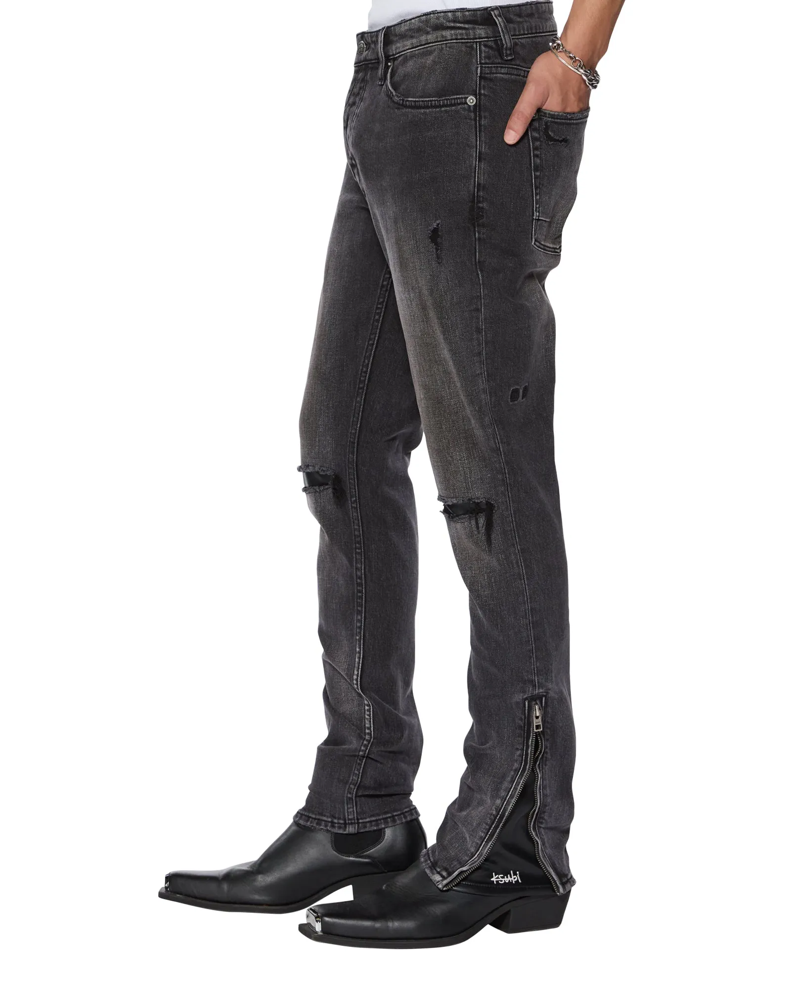 VAN WINKLE TORQUED CHAMBER BLACK,Jeans
