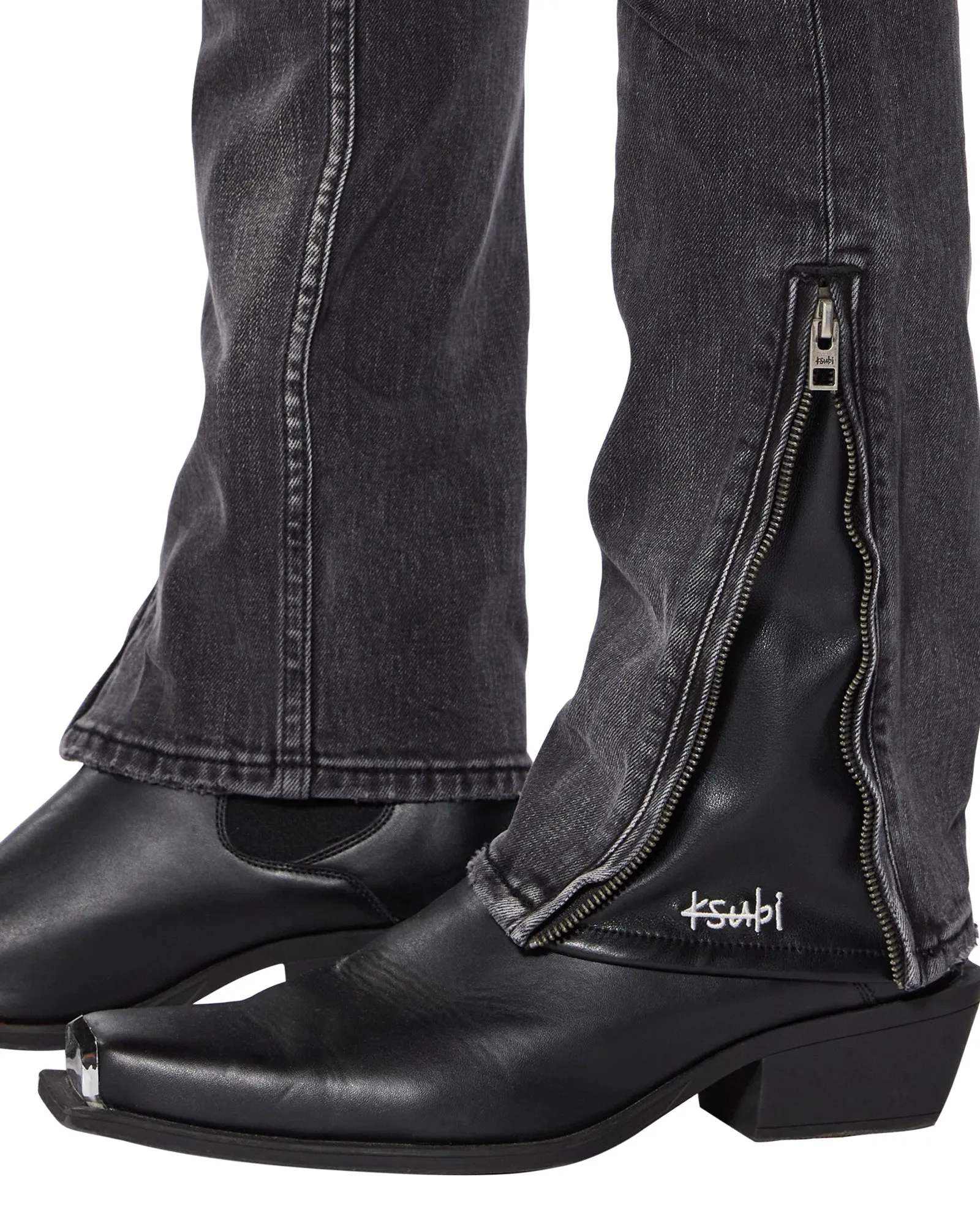 VAN WINKLE TORQUED CHAMBER BLACK,Jeans